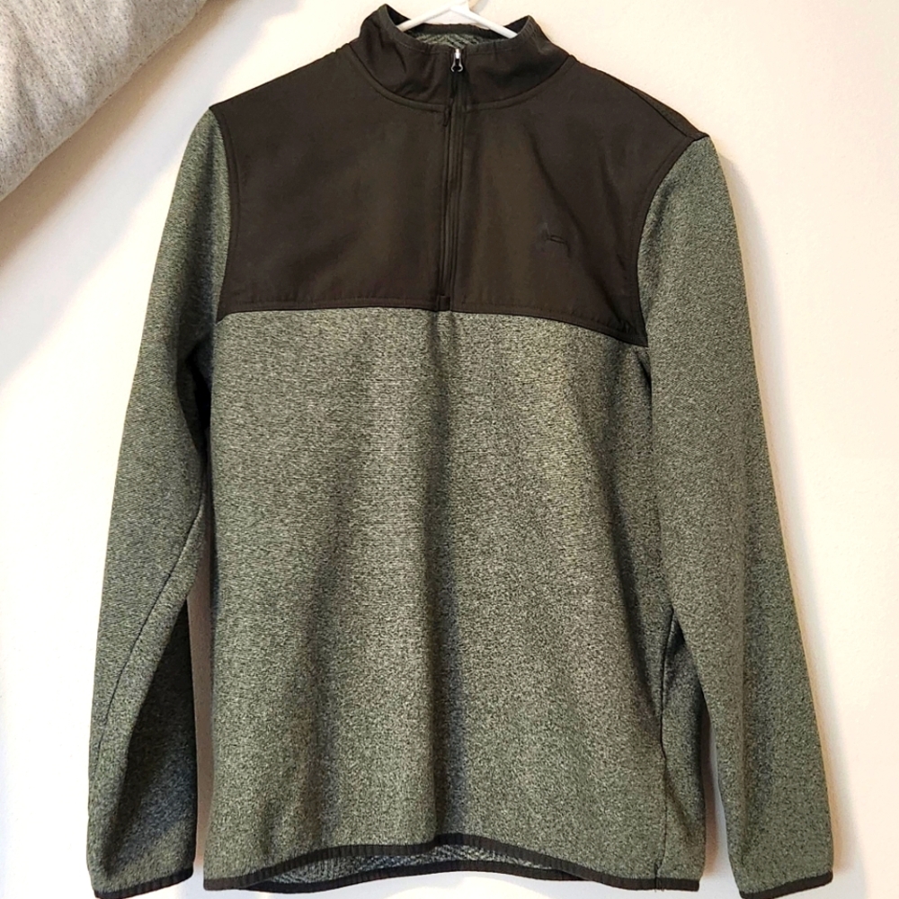 Under Armour Sweater